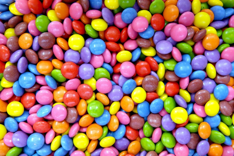 confiserie-COURMES-min_smarties_confectionery_lenses-1150911